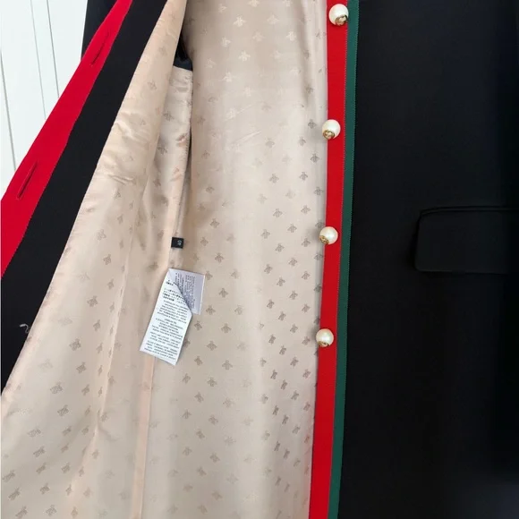 Gucci Black Coat with Red and Green Trim - Picture 15 of 15
